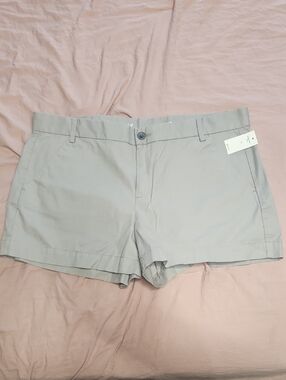 NWT Gap Cotton Khakis Sunkissed Shorts